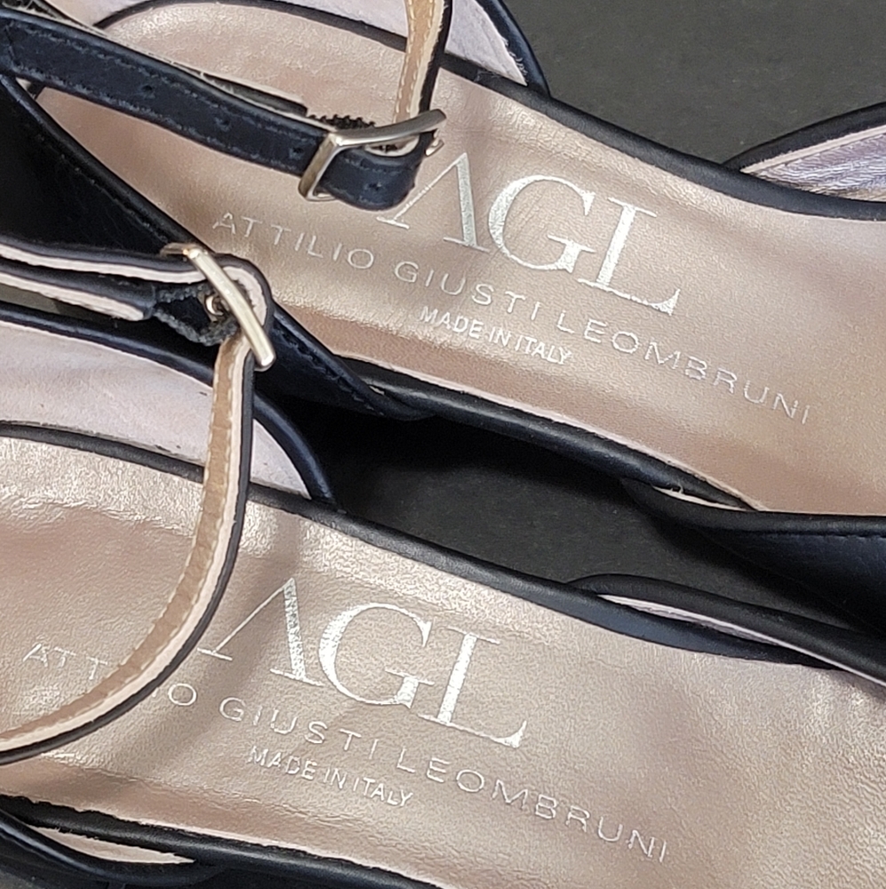 AGL POINTED TOE BLOCK HEELS PUMP